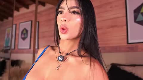 izzywild1 online show from November 12, 11:54 am