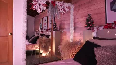 izzywild1 online show from December 16, 10:42 am