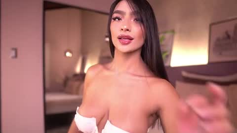 izzywild1 online show from June 18, 11:14 am