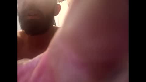 j434934 online show from April 11, 4:00 pm