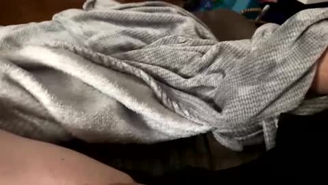 Snapshot of j789123 chatting on February 4, 2:39 am j789123 online show from February 4, 2:39 am