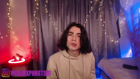 Snapshot of j_a_x_x_x_o_n chatting on February 18, 8:59 am Hey im Jaxxxon check my info     online show from February 18, 8:59 am