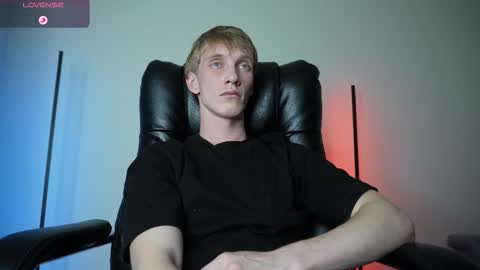 Danny online show from October 26, 9:37 am