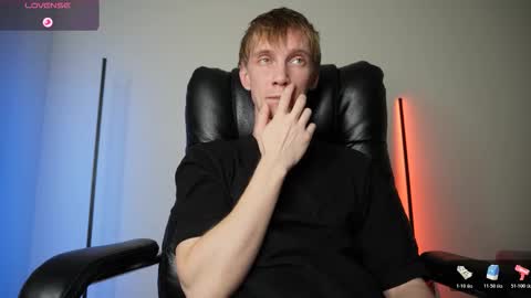 Danny online show from October 27, 8:29 am