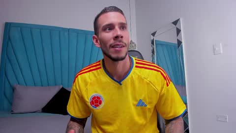 J King online show from March 26, 10:37 pm