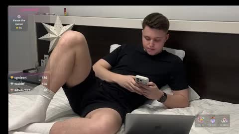Snapshot of j_lyle_x chatting on May 3, 5:08 pm j_lyle_x online show from May 3, 5:08 pm