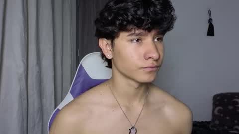 Noah online show from November 5, 3:12 pm