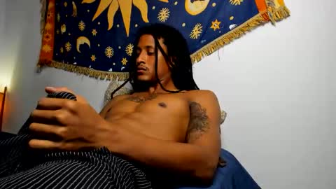 jaacksn online show from February 7, 10:30 am