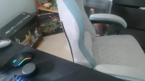 Snapshot of jack2616307098 chatting on May 23, 10:52 am Jack881 online show from May 23, 10:52 am