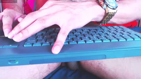   online show from December 22, 7:42 pm