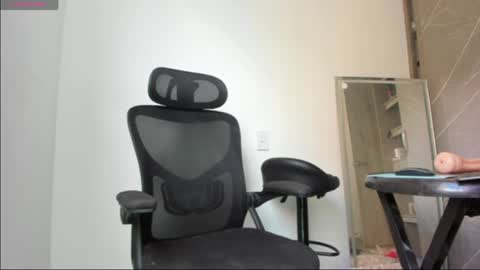 Snapshot of jack_carrington chatting on April 26, 1:53 pm jack online show from April 26, 1:53 pm