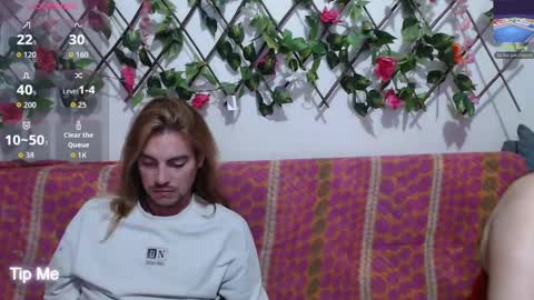 Snapshot of jack_emily11 chatting on September 19, 10:54 pm Jack and Emily online show from September 19, 10:54 pm