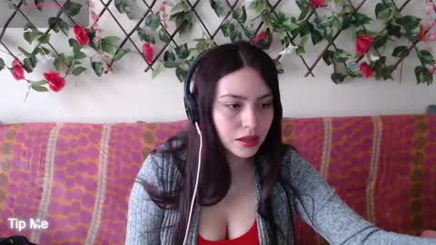Snapshot of jack_emily11 chatting on September 28, 5:51 pm Jack and Emily online show from September 28, 5:51 pm