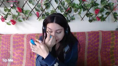 Snapshot of jack_emily11 chatting on October 7, 5:43 pm Jack and Emily online show from October 7, 5:43 pm