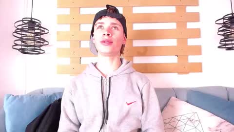 JACK  online show from February 2, 12:48 pm