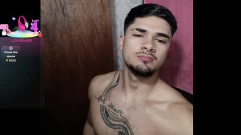 Snapshot of jack_hills2 chatting on February 25, 10:58 am online show from February 25, 10:58 am