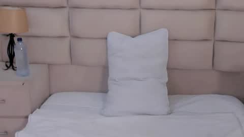 Jack White online show from March 2, 4:25 am