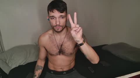 Snapshot of jackdesfeux chatting on February 9, 1:22 am Jack  online show from February 9, 1:22 am