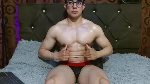 Jacke online show from February 19, 1:29 am