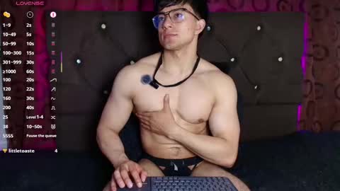 Jacke online show from December 20, 4:19 am