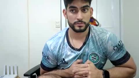 Snapshot of jackecuador chatting on January 12, 2:39 am Jack online show from January 12, 2:39 am