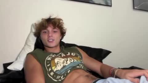 Snapshot of jackedvander chatting on July 9, 2:48 am jackkkkk online show from July 9, 2:48 am
