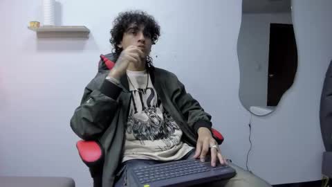 Snapshot of jackestaylor chatting on October 20, 5:08 am Jackes Taylor online show from October 20, 5:08 am