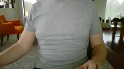 Snapshot of jackfact chatting on December 19, 6:42 am Jack online show from December 19, 6:42 am