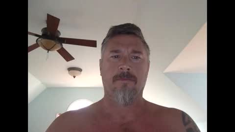 jackhammerhead online show from November 12, 1:44 pm