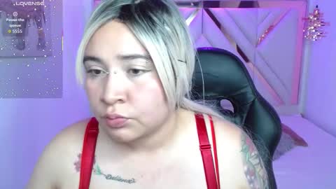 Snapshot of jackie_tk chatting on February 20, 7:58 pm Jackie online show from February 20, 7:58 pm