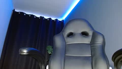 Jack online show from December 17, 9:07 am