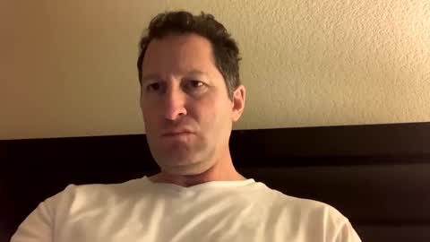 Snapshot of jackklugman chatting on December 2, 5:04 am JKs Room online show from December 2, 5:04 am