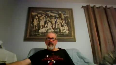 Snapshot of jackpott420 chatting on April 9, 2:33 am jackpott420 online show from April 9, 2:33 am
