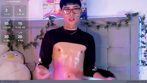 Snapshot of jacks_hotter chatting on May 29, 9:24 pm Jackson online show from May 29, 9:24 pm