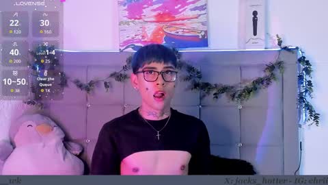 Snapshot of jacks_hotter chatting on June 5, 1:34 am Jackson online show from June 5, 1:34 am