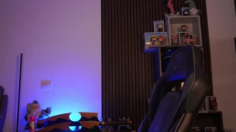 JC online show from January 10, 10:50 am