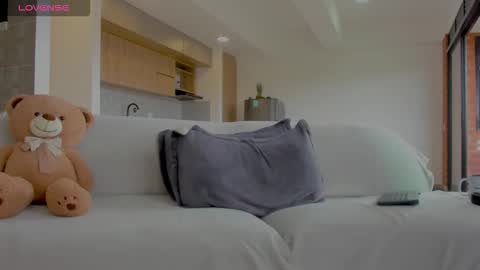 Jackson Wayne online show from October 15, 2:17 pm