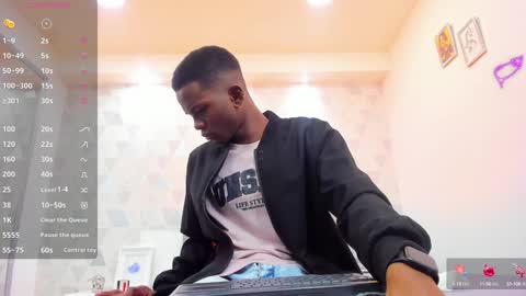 Jackson online show from December 4, 12:25 pm