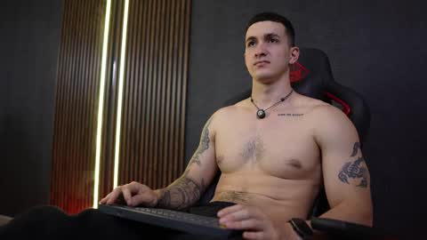 Jackson Olsen online show from February 3, 8:58 pm