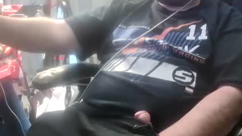 Snapshot of jacksonp41 chatting on February 15, 4:25 am jacksonp41 online show from February 15, 4:25 am