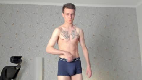 Snapshot of jacksonvox chatting on April 24, 8:11 pm Nikolay online show from April 24, 8:11 pm