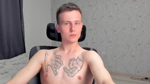 Snapshot of jacksonvox chatting on June 17, 9:05 pm Nikolay online show from June 17, 9:05 pm
