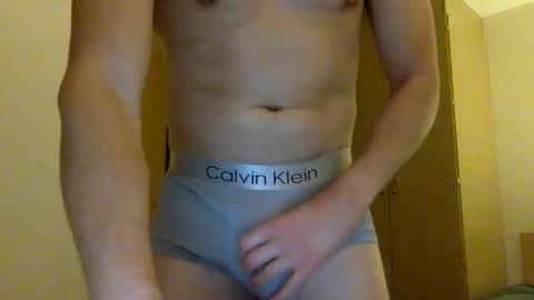 Snapshot of jackt092 chatting on May 11, 9:34 pm jackt092 online show from May 11, 9:34 pm