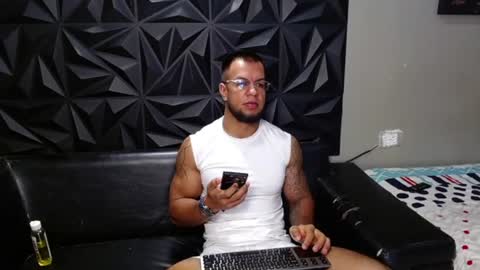 Snapshot of jacob_beckett chatting on July 22, 11:46 am Jacob online show from July 22, 11:46 am