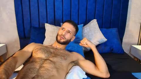 Snapshot of jacob_benelli chatting on May 15, 11:34 pm Jaco online show from May 15, 11:34 pm