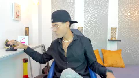 jacob_blackwell online show from January 7, 7:27 pm