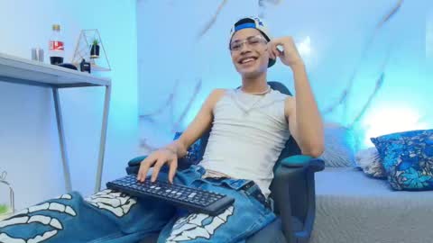 jacob_blackwell online show from March 2, 5:08 am