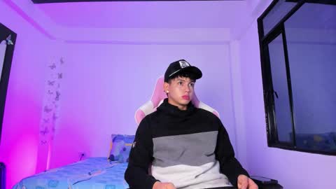 Snapshot of jacob_cullen_ chatting on February 26, 11:31 am JACOB online show from February 26, 11:31 am