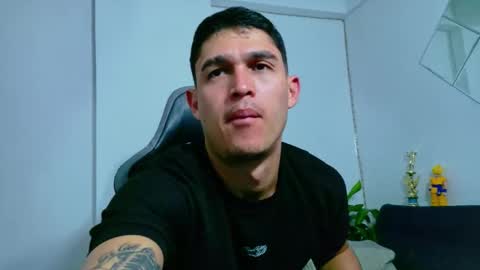 jacob_king01 online show from March 2, 12:34 pm