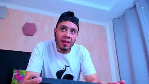 Jacob online show from January 22, 3:31 am